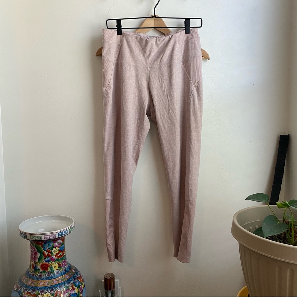 Apana Sz L Heathered Rose Ankle Length Leggings EUC